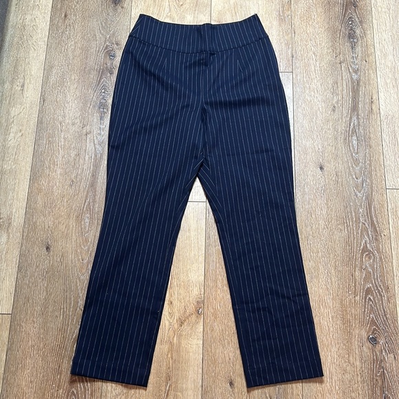 Good American Navy Pinstripe Exec Pant Size 4/27 - Picture 3 of 10